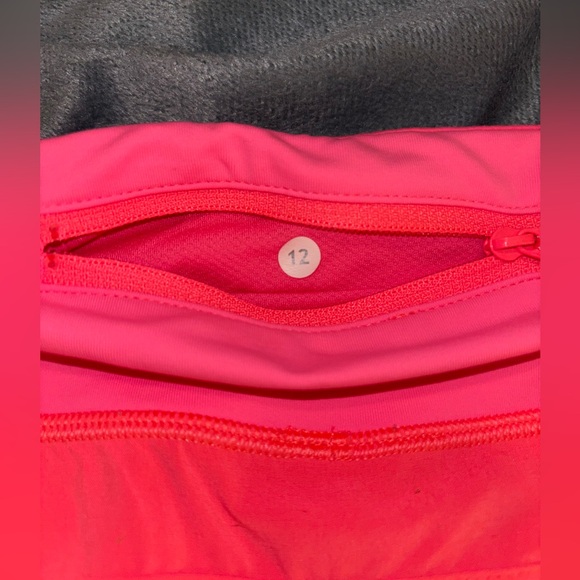 Speed Up High-Rise Lined Short 4” - Picture 4 of 4